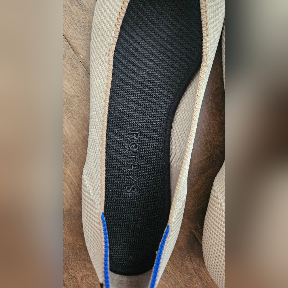 Rothy's Women's Black and Cream Flats - Picture 4 of 6